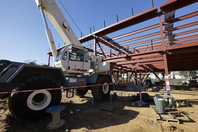 Construction crane ironwork