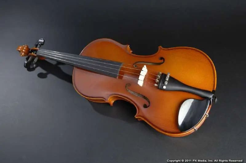 Violin studio photography